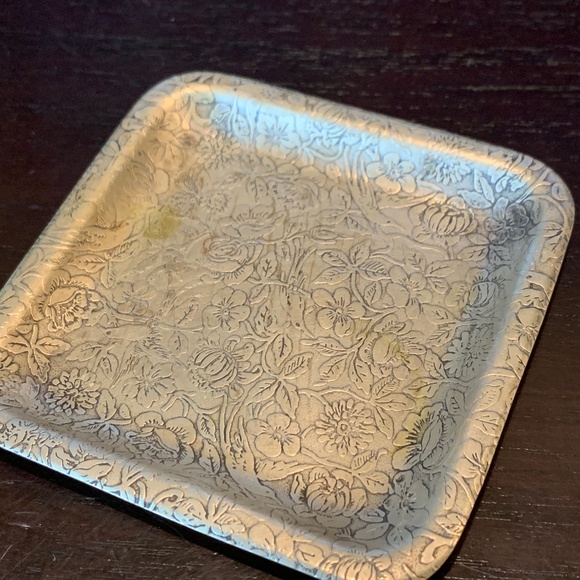 WB MFG Co/ Weidlich Bros. Silver Co. Other - WB MFG CO silver plate trinket dish